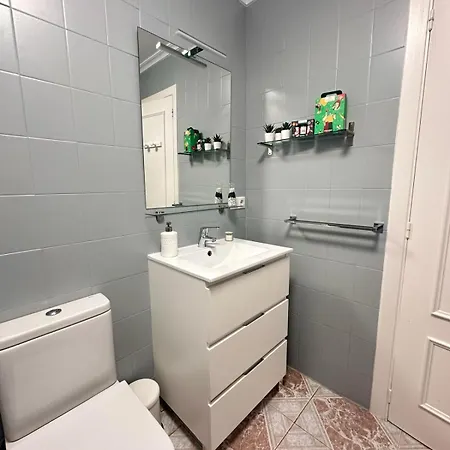 דירה Apartamento A Pie De Playa סלינאס