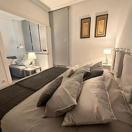 דירה Apartamento A Pie De Playa סלינאס